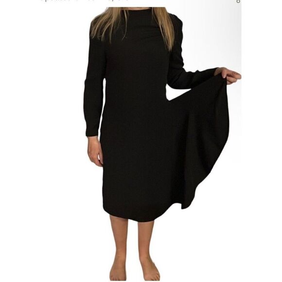 Valentino Boutique Vintage Authentic Solid Black Long Sleeve MIDI Dress 4 Small - Picture 1 of 8